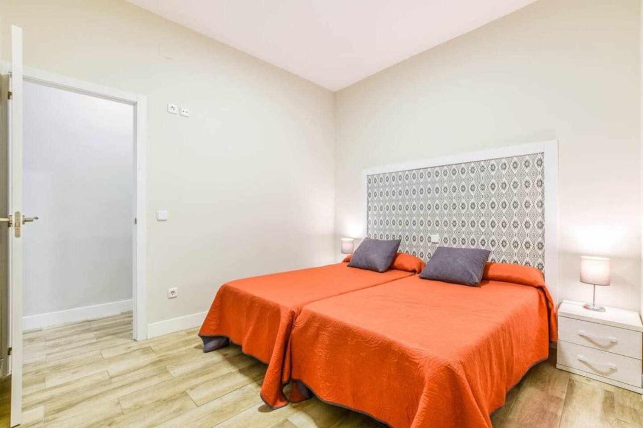 Acogedor Apartamento Entre Sol Gran Via Y Palacio Madrid Exterior photo